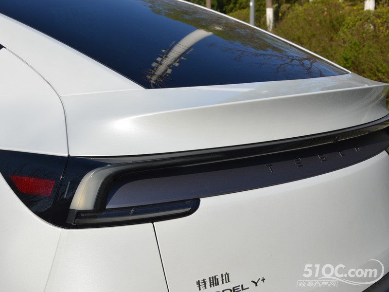 2025款 特斯拉Model Y换新版 其它