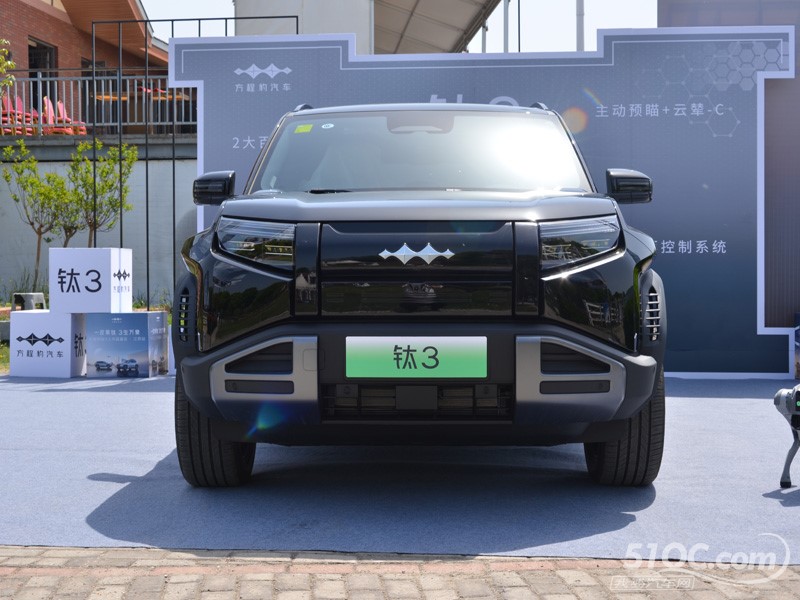 2025款 方程豹钛3 外观