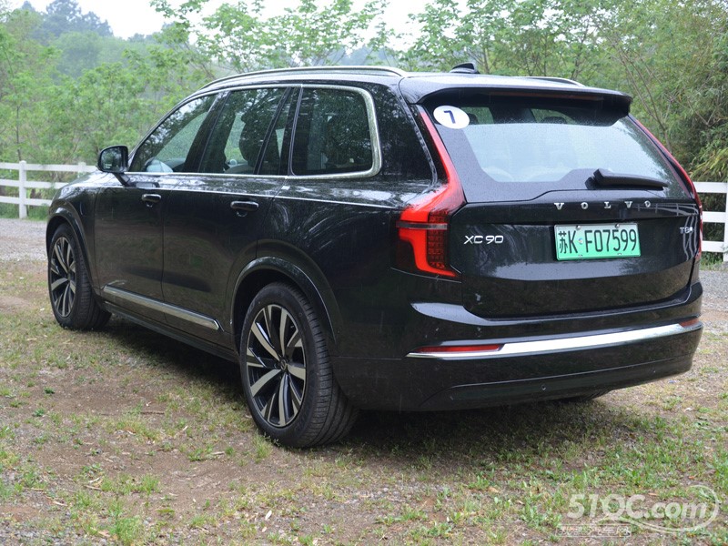 2025款 进口沃尔沃XC90 外观