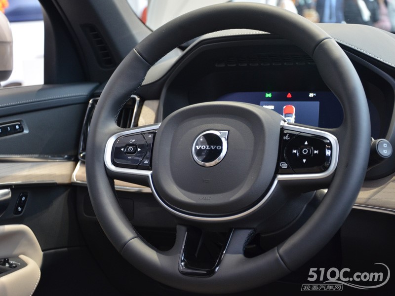 2025款 进口沃尔沃XC90 中控