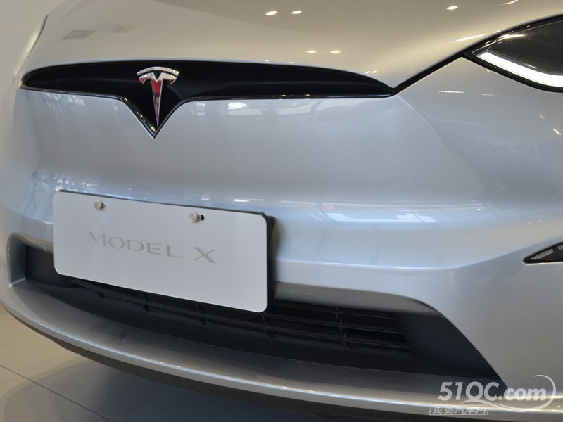 2025款 特斯拉Model X 外观