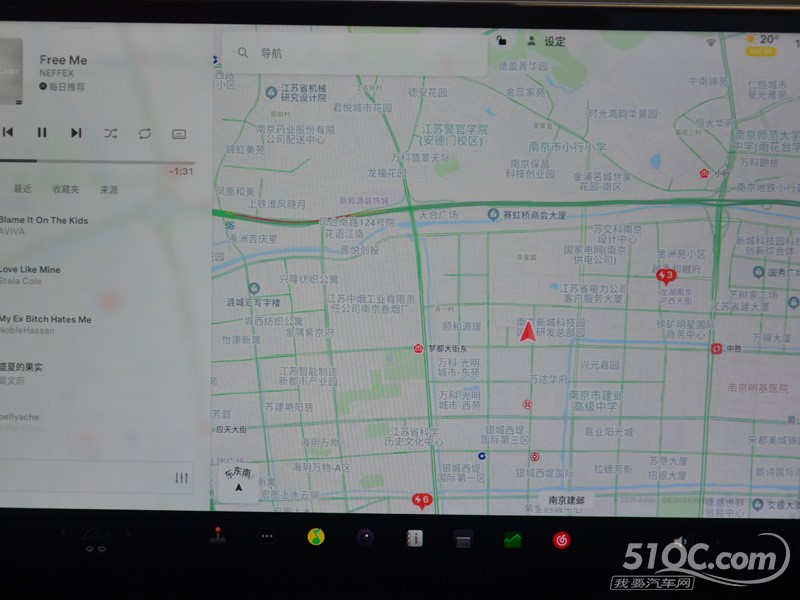 2025款 特斯拉Model X 内饰