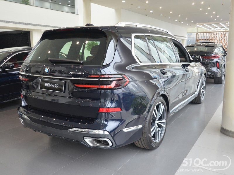 2023款 宝马X7 外观