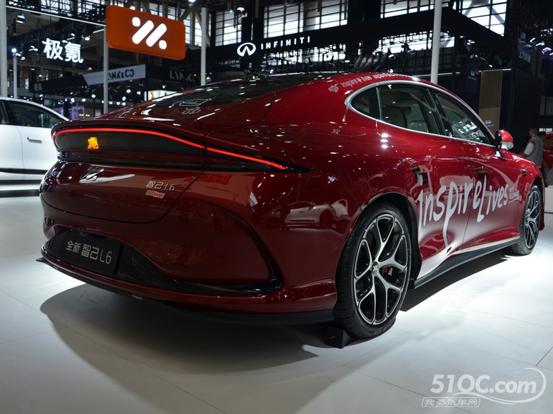 2025款 智己L6 外观
