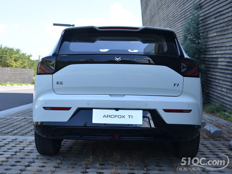2025款极狐T1 外观