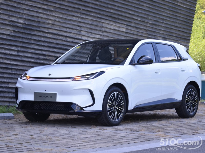 2025款极狐T1 外观