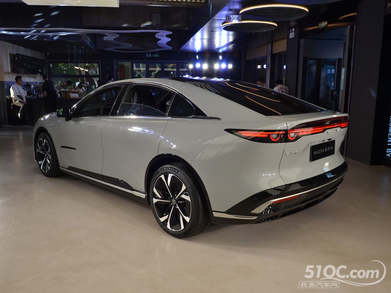 2025款 长安马自达EZ-6 外观